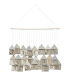 Calendrier de l'avent beige suspendu