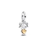 Charm pendant petite fille heureuse