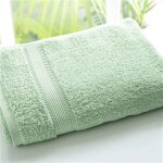 Drap de bain coton pr�lav� 420 g / m� claire - vert jade