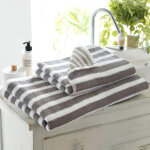 Drap de bain en coton gris motif rayures - collection laura