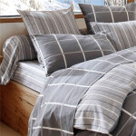 Drap plat en flanelle carreaux gris fonc�