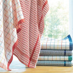 Lot de 12 torchons + essuie - mains � carreaux assortis 50x70