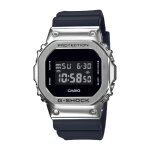 Montre homme casio g - shock the origin - gm - 5600u - 1er bracelet r�sine