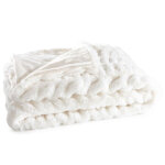 Plaid imitation fourrure � relief fooly - blanc