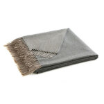 Plaid uni laine vierge mérinos katmandou blanc des vosges - gris anthracite Plaid uni laine vierge mérinos katmandou blanc des vosges - gris anthracite