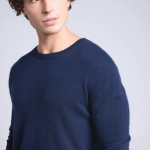 Pull col rond bleu marine en cachemire