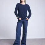 Pull col rond bleu marine en cachemire