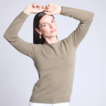 Pull col rond coeur cousus coudes kaki et blanc en cachemire