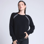 Pull col rond noir � d�tails en lurex en cachemire