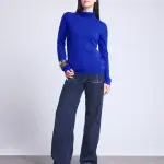 Pull col roul bleu roi en cachemire