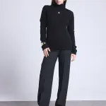 Pull col roule monograme noir bleu marine en cachemire