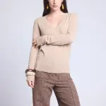 Pull col v beige creme en cachemire