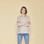 Pull fendu manches longues pi�ces ajour�es femme - beige