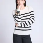 Pull marinire avec boutons blanc en cachemire