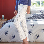 Pyjama femme en coton motif hirondelles evasio hiron - bleu