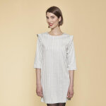 Robe manches 3 / 4 volants sur épaules femme - écru blanc Robe manches 3 / 4 volants sur épaules femme - écru blanc