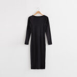 Robe mi - longue en maille col bateau gris