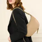 Sac besace zipp m milano aria beige en cuir