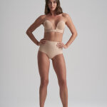 Soutien - gorge bandeau adhsif dos nu et dcollet plongeant chair