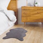 Tapis imitation fourrure poil fin gris 60x90cm