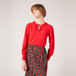 Top bi - matière détail col rouge en viscose Top bi - matière détail col rouge en viscose