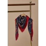 Foulard imprim� en laine femme