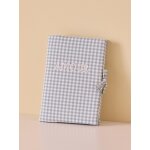 Housse pour carnet de sant� en gaze vichy