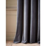 Rideau en velours ras � oeillets