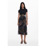 Robe conue par mr. christian lacroix