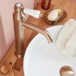 Mitigeur de lavabo r�hauss� r�tro louise + bonde de lavabo clic - clac - diam�tre 64 mm - bronze jacob ...