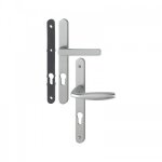 Poign�es plaques �troites - saillie r�duite - 70 - asp. inox - newyork hoppe