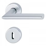 Poigne de porte double sur rosaces rondes stockholm finition argent - cl l