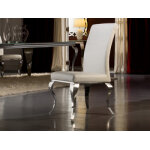 Chaise baroque blanche