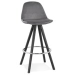 Tabouret snack mi - hauteur 'spirit mini' en velours gris et pieds en bois noir
