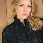 Blouse col montant volante, dentelle - blancheporte
