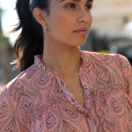 Chemisier boutonn�, d�tails smock�s - blancheporte