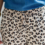 Pantalon fluide taille haute, imprimé léopard - blancheporte Pantalon fluide taille haute, imprimé léopard - blancheporte