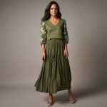 T - shirt col v en coton, manches brod�es - lora zellini