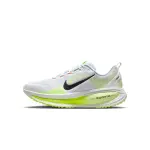 Chaussures de running nike vomero 18