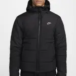 Doudoune � capuche nike