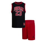 Ensemble chaussettes, t - shirt et bonnet jersey enfant jordan 23 Ensemble chaussettes, t - shirt et bonnet jersey enfant jordan 23