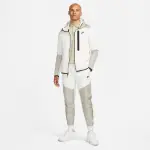 Veste de survtement full zip en nike tech overlay