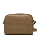 Sac � main calvin klein jeans sculpted camera bag18 mono k60k612220 beige