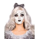 Masque poupe de porcelaine