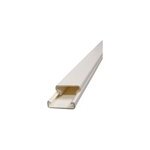 Moulure lectrique blanc pvc pour passage de cbles et fils en saillie 30 x 10 mm
