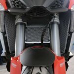 Protection de radiateur d'huile r&g racing 1121176001