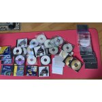 Lot de 29 cd rom � graver, 20 pochettes vides et 12 boitiers vides