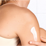 Lait démaquillant antidessèchement peau sensible mixa - le flacon de 200ml Lait démaquillant antidessèchement peau sensible mixa - le flacon de 200ml