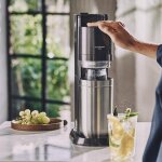 Machine � eau p�tillante noir + 2 carafes en verre d'1 l sodastream