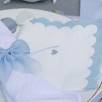 16 serviettes papier feston petit c�ur 33cm bleu